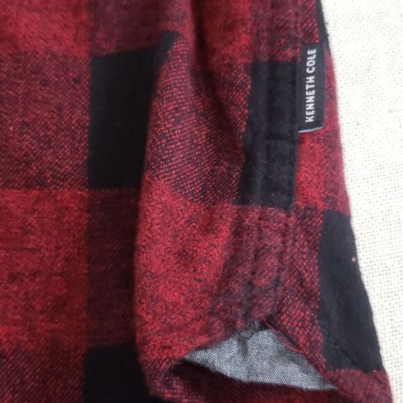 Kenneth Cole Shirt Mens Size Large Flannel Black Red Buffalo Plaid - Picture 6 of 8